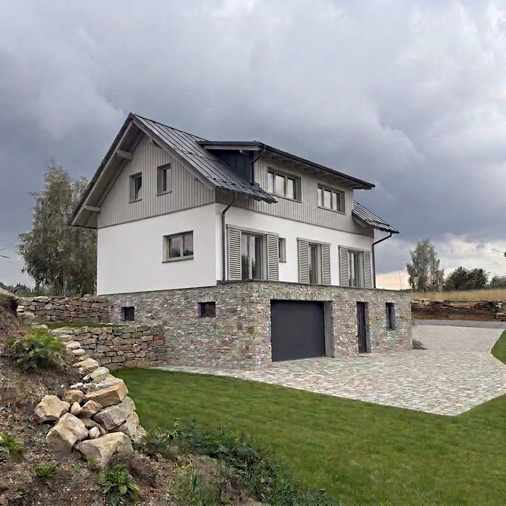 Prodej rodinného domu 310 m², pozemek 2377 m²